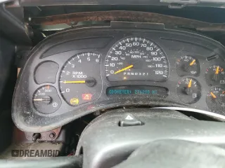 2006 Chevrolet Silverado 1500HD LT2 z VIN 1GCGK13U36F113489, wystawiony jako Copart lot #86367064 z przebiegiem 276 288 mil mil oraz Nie do naprawy • Non repairable. Historia ofert i sprzedaży dostępna na DreamBid. Obrazek 9.