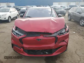 2024 Ford Mustang Mach-E Premium z VIN 3FMTK3SU6RMA09297, wystawiony jako Copart lot #58389875 z przebiegiem 19 281 mil mil oraz Tytuł czysty. Historia ofert i sprzedaży dostępna na DreamBid. Obrazek 5.