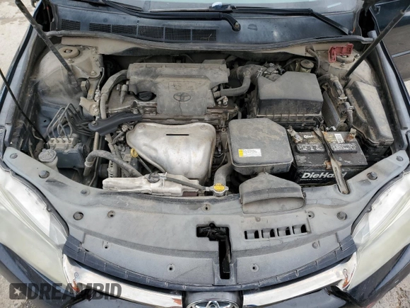 2015 Toyota Camry XLE with VIN 4T1BF1FK1FU103785, listed as a Copart auction lot 51970635 with 305,498 mi miles and Clean Title. Bid and sale history available at DreamBid. Image 11.