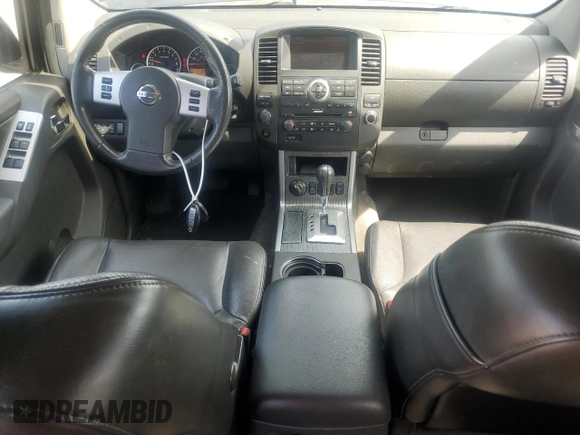 2012 Nissan Pathfinder S z VIN 5N1AR1NB1CC630232, wystawiony jako Copart lot #53378005 z przebiegiem 167 302 mil mil oraz Czysty tytuł • Clean title. Historia ofert i sprzedaży dostępna na DreamBid. Obrazek 8.