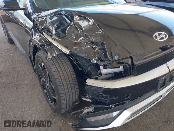 2024 Hyundai Ioniq 5 SE z VIN KM8KM4DE5RU246280, wystawiony jako IAAI lot #41506472 z przebiegiem 15 679 mil mil oraz . Historia ofert i sprzedaży dostępna na DreamBid. Obrazek 6.