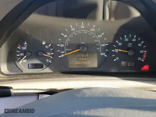 2002 Mercedes-Benz CLK-Class with VIN WDBLK65G92T128706, listed as a Copart auction lot 75334464 with 40,981 mi miles and Salvage Title. Bid and sale history available at carsss.com. Image 9.