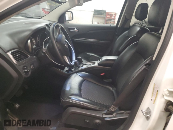 2017 Dodge Journey Crossroad Plus z VIN 3C4PDCGG1HT536297, wystawiony jako Copart lot #58489885 z przebiegiem 101 865 mil mil oraz Szkoda całkowita • Salvage title. Historia ofert i sprzedaży dostępna na DreamBid. Obrazek 7.