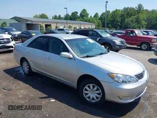 2005 Toyota Camry LE with VIN 4T1BE30K55U043628, listed as a IAAI auction lot 42573782 with 212,575 mi miles and . Bid and sale history available at DreamBid. Image 1.