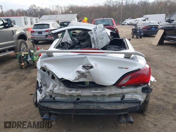 2014 Hyundai Genesis Coupe 3.8 Ultimate with VIN KMHHU6KJ3EU118037, listed as a IAAI auction lot 41898372 with 1 mi miles. Bid and sale history available at carsss.com. Image 15.