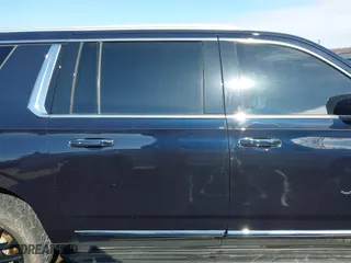 2022 GMC Yukon XL SLT with VIN 1GKS2GKDXNR134694, listed as a IAAI auction lot 41475723 with 52,579 mi miles. Bid and sale history available at carsss.com. Image 14.