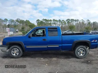2003 Chevrolet Silverado 1500 LS with VIN 2GCEK19V031307424, listed as a IAAI auction lot 41485082 with 215,901 mi miles. Bid and sale history available at carsss.com. Image 14.