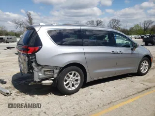 2021 Chrysler Pacifica Touring L with VIN 2C4RC1BG3MR574988, listed as a Copart auction lot 52213925 with 76,166 mi miles and Salvage Title. Bid and sale history available at DreamBid. Image 3.