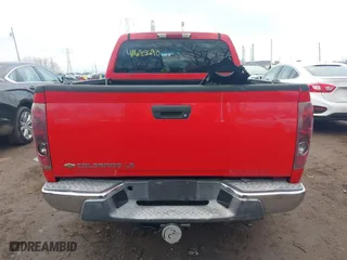 2005 Chevrolet Colorado 1SF LS Z71 with VIN 1GCDT136358265714, listed as a IAAI auction lot 41685690 with 117,999 mi miles. Bid and sale history available at carsss.com. Image 16.