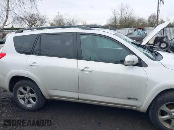 2012 Toyota RAV4 Limited with VIN 2T3DF4DV2CW177761, listed as a IAAI auction lot 41613881 with 140,183 mi miles. Bid and sale history available at carsss.com. Image 13.