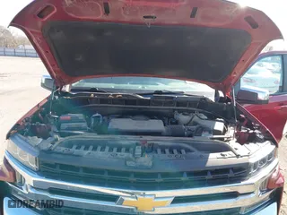 2019 Chevrolet Silverado 1500 LT with VIN 3GCUYDED4KG133999, listed as a IAAI auction lot 41691689 with 88,476 mi miles. Bid and sale history available at carsss.com. Image 10.