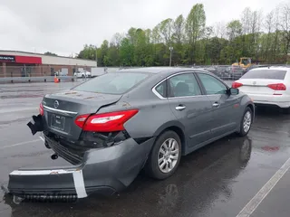 2017 Nissan Altima S with VIN 1N4AL3AP2HC212617, listed as a IAAI auction lot 41974656 with 115,869 mi miles and . Bid and sale history available at DreamBid. Image 4.