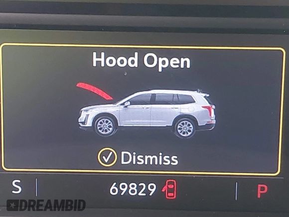 2021 Cadillac XT6 Luxury with VIN 1GYKPAR47MZ221123, listed as a IAAI auction lot 42374772 with 69,829 mi miles and . Bid and sale history available at DreamBid. Image 16.
