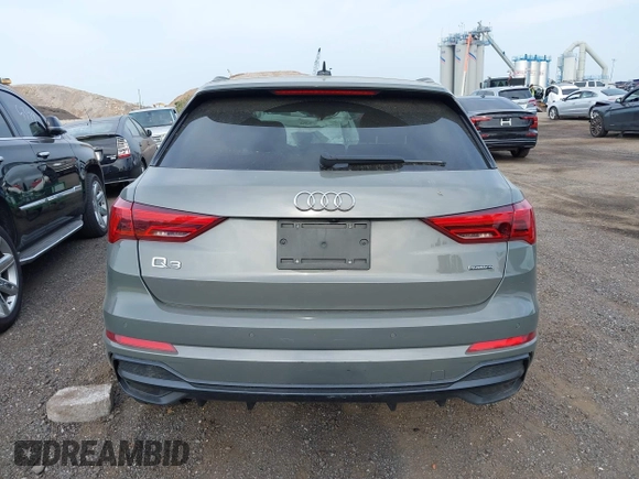 2021 Audi Q3 S line Premium Plus z VIN WA1EECF3XM1039439, wystawiony jako IAAI lot #42400021 z przebiegiem 41 740 mil mil oraz . Historia ofert i sprzedaży dostępna na DreamBid. Obrazek 16.