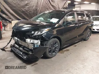 2024 Toyota Sienna XSE z VIN 5TDDSKFC3RS114626, wystawiony jako IAAI lot #40865635 z przebiegiem 45 974 mil mil oraz . Historia ofert i sprzedaży dostępna na DreamBid. Obrazek 18.