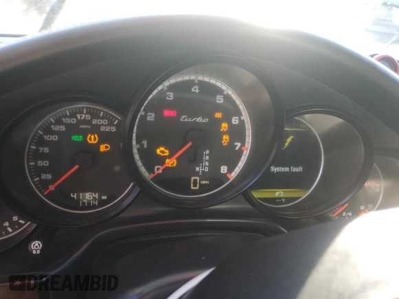 2010 Porsche Panamera Turbo z VIN WP0AC2A75AL090720, wystawiony jako Copart lot #47013455 z przebiegiem 41 164 mil mil oraz Nie do naprawy • Non repairable. Historia ofert i sprzedaży dostępna na DreamBid. Obrazek 9.