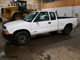 2002 Chevrolet S-10 LS with VIN 1GCDT19W728139780, listed as a Copart auction lot 50254315 with 119,625 mi miles and Clean Title. Bid and sale history available at carsss.com. Image 1.