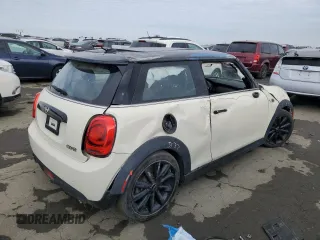 2020 MINI Hardtop Cooper with VIN WMWXR3C03L2M73723, listed as a Copart auction lot 45218215 with 67,807 mi miles and Salvage title. Bid and sale history available at DreamBid. Image 3.