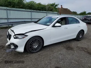 2024 Mercedes-Benz C 300 z VIN W1KAF4HB5RR155481, wystawiony jako Copart lot #60255224 z przebiegiem 5 045 mil mil oraz Szkoda całkowita • Salvage title. Historia ofert i sprzedaży dostępna na DreamBid. Obrazek 1.