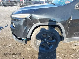 2016 Jeep Cherokee Sport with VIN 1C4PJMAS1GW340154, listed as a IAAI auction lot 40885187 with 110,279 mi miles and . Bid and sale history available at DreamBid. Image 6.