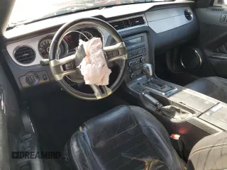 2013 Ford Mustang V6 с VIN 1ZVBP8EM3D5229423, выставлен на аукционе Copart как лот 63801765 с пробегом 242 229 миль миль и Списание • Salvage title. История ставок и продаж доступна на DreamBid. Изображение 8.