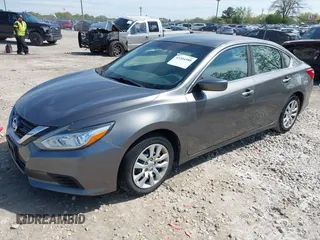2016 Nissan Altima 2.5 S with VIN 1N4AL3AP6GN352169, listed as a IAAI auction lot 42204580 with 170,162 mi miles. Bid and sale history available at carsss.com. Image 2.