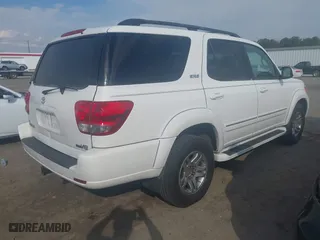 2006 Toyota Sequoia SR5 with VIN 5TDZT34A26S284157, listed as a IAAI auction lot 41687011 with 226,663 mi miles. Bid and sale history available at carsss.com. Image 4.