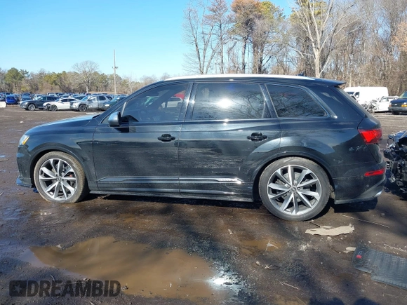 2022 Audi SQ7 Premium Plus z VIN WA1AWBF77ND004382, wystawiony jako IAAI lot #41537565 z przebiegiem 49 833 mil mil oraz . Historia ofert i sprzedaży dostępna na DreamBid. Obrazek 14.