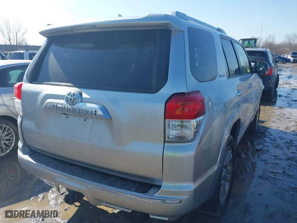 2012 Toyota 4Runner SR5 with VIN JTEBU5JR5C5093222, listed as a IAAI auction lot 41650878 with 131,431 mi miles. Bid and sale history available at carsss.com. Image 4.