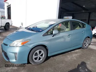 2013 Toyota Prius One with VIN JTDKN3DU6D5557058, listed as a IAAI auction lot 41765281 with 118,128 mi miles. Bid and sale history available at carsss.com. Image 6.