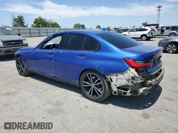 2019 BMW 3 Series 330i с VIN WBA5R1C50KAK07989, выставлен на аукционе Copart как лот 62128035 с пробегом 97 508 миль миль и Списание • Salvage title. История ставок и продаж доступна на DreamBid. Изображение 2.