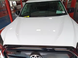 2022 Toyota Tundra SR with VIN 5TFKB5DAXNX006096, listed as a IAAI auction lot 42727998 with 44,389 mi miles and . Bid and sale history available at DreamBid. Image 19.