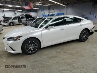 2023 Lexus ES 350 z VIN 58ADZ1B14PU155063, wystawiony jako Copart lot #52016405 z przebiegiem 25 495 mil mil oraz Szkoda całkowita • Salvage title. Historia ofert i sprzedaży dostępna na DreamBid. Obrazek 1.