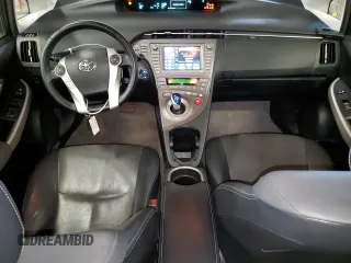 2014 Toyota Prius Four with VIN JTDKN3DU0E1743834, listed as a Copart auction lot 53026505 with 128,378 mi miles and Salvage Title. Bid and sale history available at carsss.com. Image 8.