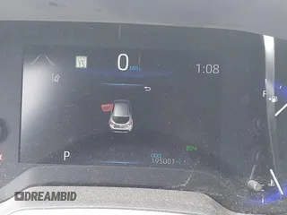 2019 Toyota Corolla Hatchback SE with VIN JTNK4RBEXK3033062, listed as a IAAI auction lot 41471618 with 195,001 mi miles. Bid and sale history available at carsss.com. Image 16.