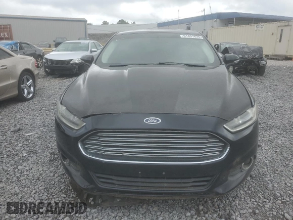 2015 Ford Fusion SE z VIN 3FA6P0H76FR250512, wystawiony jako Copart lot #61431825 z przebiegiem 146 837 mil mil oraz Czysty tytuł • Clean title. Historia ofert i sprzedaży dostępna na DreamBid. Obrazek 5.