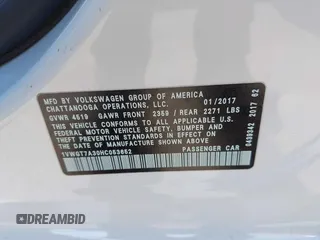 2017 Volkswagen Passat SE z VIN 1VWGT7A30HC053652, wystawiony jako IAAI lot #41882003 z przebiegiem 45 113 mil mil oraz . Historia ofert i sprzedaży dostępna na DreamBid. Obrazek 9.