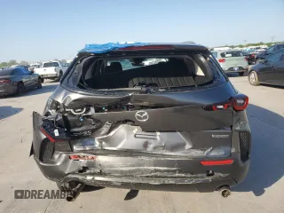 2024 Mazda CX-50 S Preferred z VIN 7MMVABBMXRN228909, wystawiony jako Copart lot #52762125 z przebiegiem Nie podano mil oraz Szkody całkowita. Historia ofert i sprzedaży dostępna na DreamBid. Obrazek 6.