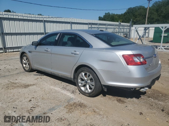 2011 Ford Taurus SEL z VIN 1FAHP2EW2BG176510, wystawiony jako Copart lot #51081085 z przebiegiem 261 031 mil mil oraz Szkoda całkowita • Salvage title. Historia ofert i sprzedaży dostępna na DreamBid. Obrazek 2.