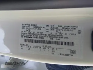 2024 Ford F-250 XL z VIN 1FT7W2AA4REF90588, wystawiony jako IAAI lot #42510225 z przebiegiem 925 mil mil oraz . Historia ofert i sprzedaży dostępna na DreamBid. Obrazek 9.