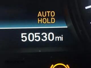 2018 Genesis G80 3.8L z VIN KMHGN4JE9JU216176, wystawiony jako IAAI lot #40976135 z przebiegiem 50 530 mil mil oraz . Historia ofert i sprzedaży dostępna na DreamBid. Obrazek 16.