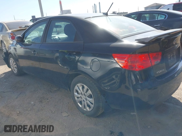 2011 Kia Forte EX with VIN KNAFU4A22B5459846, listed as a IAAI auction lot 39011262 with 201,154 mi miles. Bid and sale history available at carsss.com. Image 3.