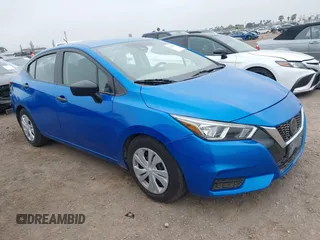 2020 Nissan Versa S z VIN 3N1CN8DV3LL870144, wystawiony jako IAAI lot #42117133 z przebiegiem 70 447 mil mil oraz . Historia ofert i sprzedaży dostępna na DreamBid. Obrazek 1.