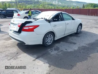 2017 Nissan Altima SL with VIN 1N4AL3AP1HC221163, listed as a IAAI auction lot 42191635 with 65,000 mi miles and . Bid and sale history available at DreamBid. Image 4.