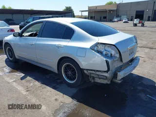 2012 Nissan Altima S z VIN 1N4AL2AP1CC230853, wystawiony jako IAAI lot #42761904 z przebiegiem 225 666 mil mil oraz . Historia ofert i sprzedaży dostępna na DreamBid. Obrazek 3.