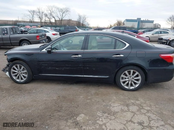 2010 Lexus LS 460 with VIN JTHCL5EF5A5005275, listed as a IAAI auction lot 41683548 with NaN miles. Bid and sale history available at carsss.com. Image 13.