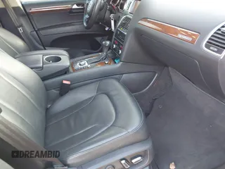 2013 Audi Q7 3.0T Premium Plus with VIN WA1LGAFE1DD008439, listed as a IAAI auction lot 41045973 with 100,868 mi miles. Bid and sale history available at carsss.com. Image 5.