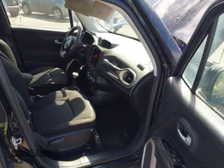 2016 Jeep Renegade Sport with VIN ZACCJAAW2GPD87710, listed as a IAAI auction lot 41763406 with 120,598 mi miles and . Bid and sale history available at DreamBid. Image 5.