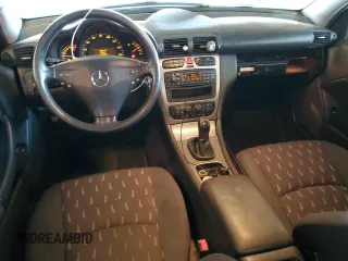 2003 Mercedes-Benz C 230 Kompressor with VIN WDBRN40J83A432695, listed as a Copart auction lot 84214584 with 131,550 mi miles and Salvage title. Bid and sale history available at DreamBid. Image 8.