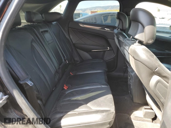 2019 Lincoln MKC Reserve with VIN 5LMCJ3C98KUL22377, listed as a Copart auction lot 52004595 with 60,074 mi miles and Salvage Title. Bid and sale history available at DreamBid. Image 11.